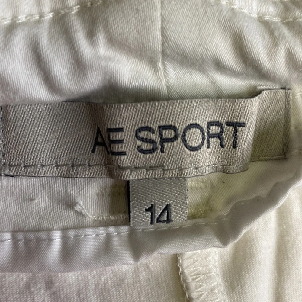 American Eagle Skort Ladies Size 14 - Picture 4 of 8